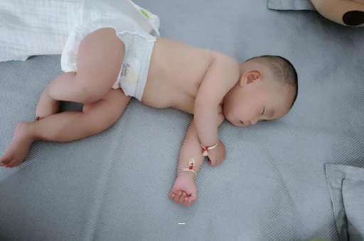广州宝宝咳嗽发烧拉肚子